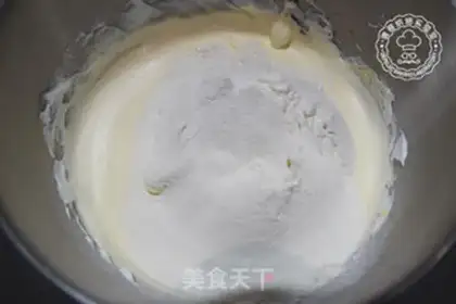 Make Chocolate cupcakes step 4