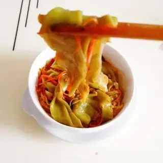 Make cucumber noodles step 30