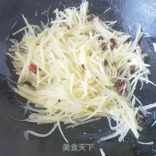 Make Spicy potatoes step 8