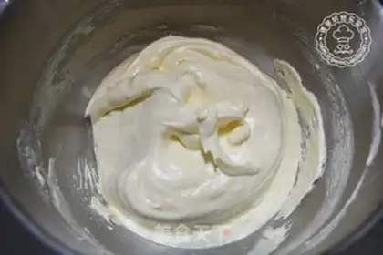Make Chocolate cupcakes step 5