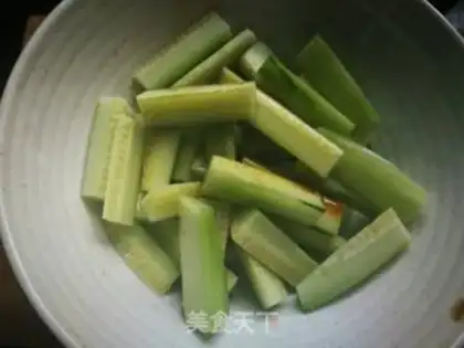 Make Oily cucumber step 3