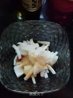 Make Sour sauce radish step 2