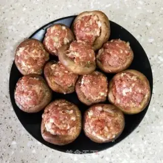 Make A mushroom fan step 2