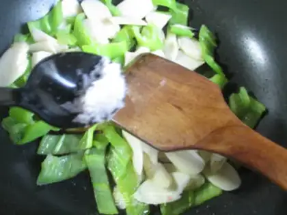 Make Green pepper whipping step 7