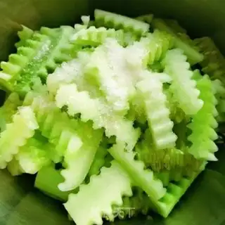 Make Wolf tooth cucumbers step 2