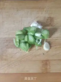 Make Scrambled eggs step 2