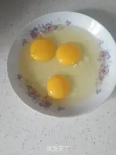 Make Scrambled eggs step 3