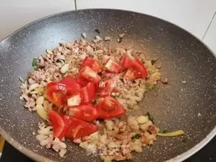 Make Tomato, tofu step 3