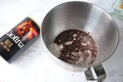 Make Coco caramel walnut step 1