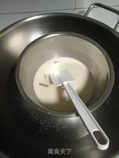 Make Coconut sesame ice cream step 0
