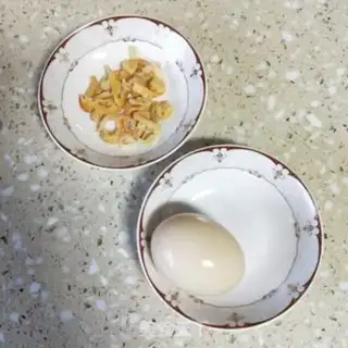 Make Tofu egg pickles step 1