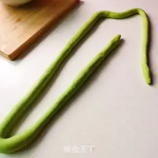 Make A cucumber face step 7