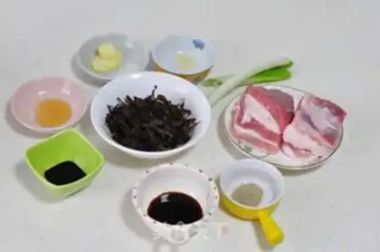 Make Plum and meat buns step 0