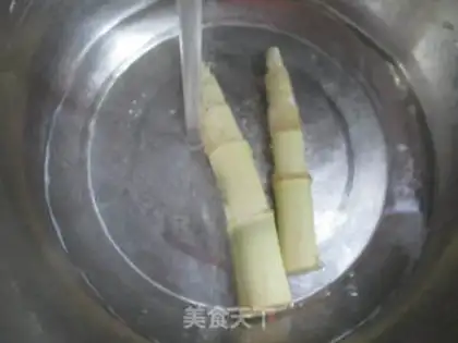 Make Whip melons. Soup step 1