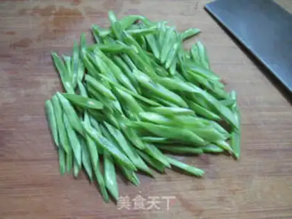 Make Green bean sprouts step 1