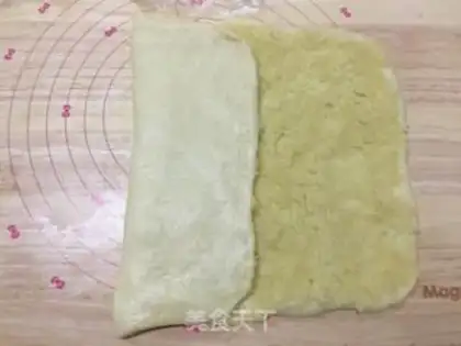 Make Coconut macaroni bread step 10