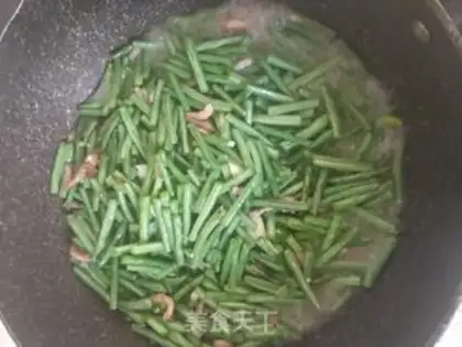 Make Spaghetti beans step 5