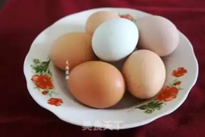 Make Eggs step 0