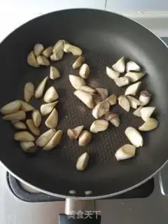 Make Black pepper chicken leg mushrooms step 3