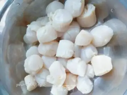 Make cucumber-cracker step 1