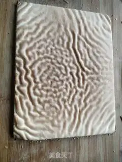 Make Tiger cake roll step 21