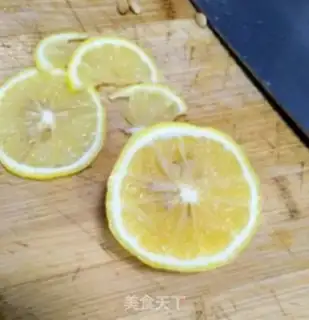 Make Lemon shake step 1