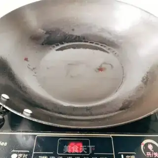 Make Scrambled eggs step 4