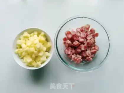 Make Pineapple sausage fried rice step 1