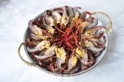 Make Vacuate the lobster step 4