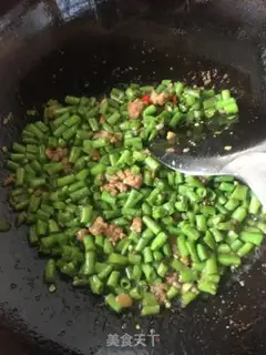 Make Meatloaf beans step 4