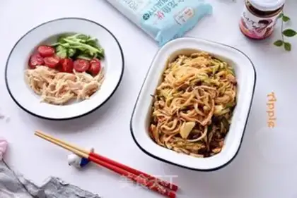 Make Spicy chicken noodles step 10