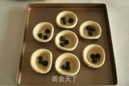 Make Blueberry balls step 9