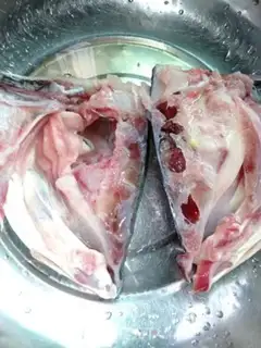 Make Sour casserole fish head step 2
