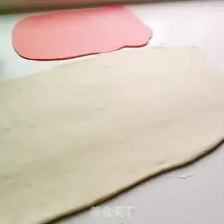 Make A striped bun step 5