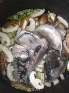 Make Sour casserole fish head step 5