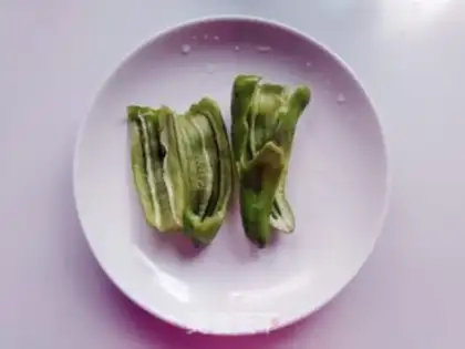 Make Pepper bean sprouts step 1