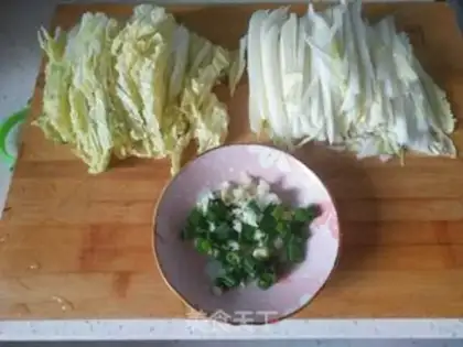Make Fish cabbage step 0
