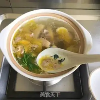 Make Chicken soup with mushrooms step 3