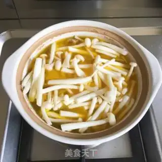 Make Chicken soup with mushrooms step 4