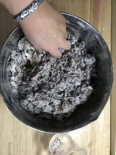 Make Brown barley roll step 1