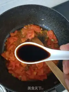 Make Tomato eggs for noodles step 2