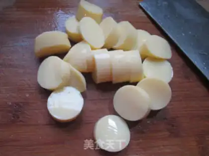 Make Sakura tofu evaporate clams step 1
