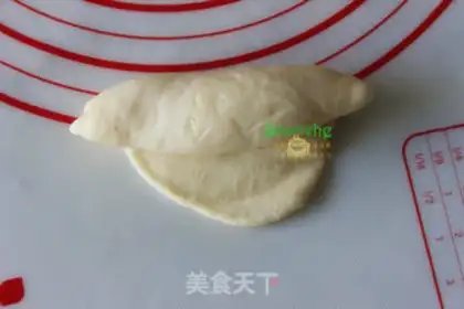 Make Meat pine bun step 5