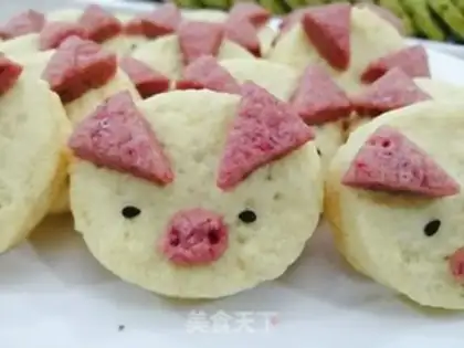 Make Piggy cookies step 15