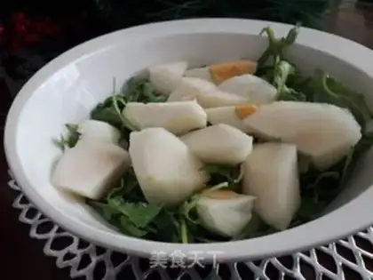 Make Wearing pineapple salad step 3