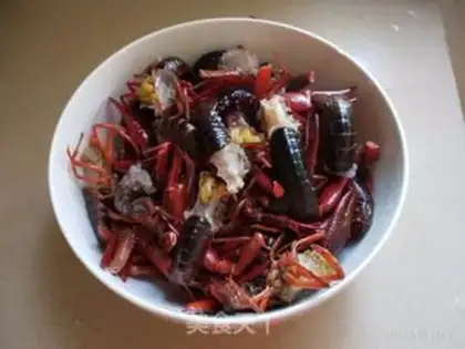 Make Spicy lobster step 1