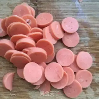 Make Ham sausage eggcake step 1