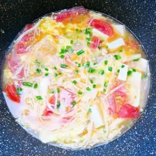 Make Sour sweet tomato egg soup step 8