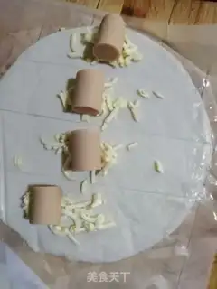 Make Cheese sausage rolls step 1