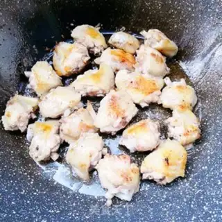 Make Sour sweet eggplant chicken wings step 5